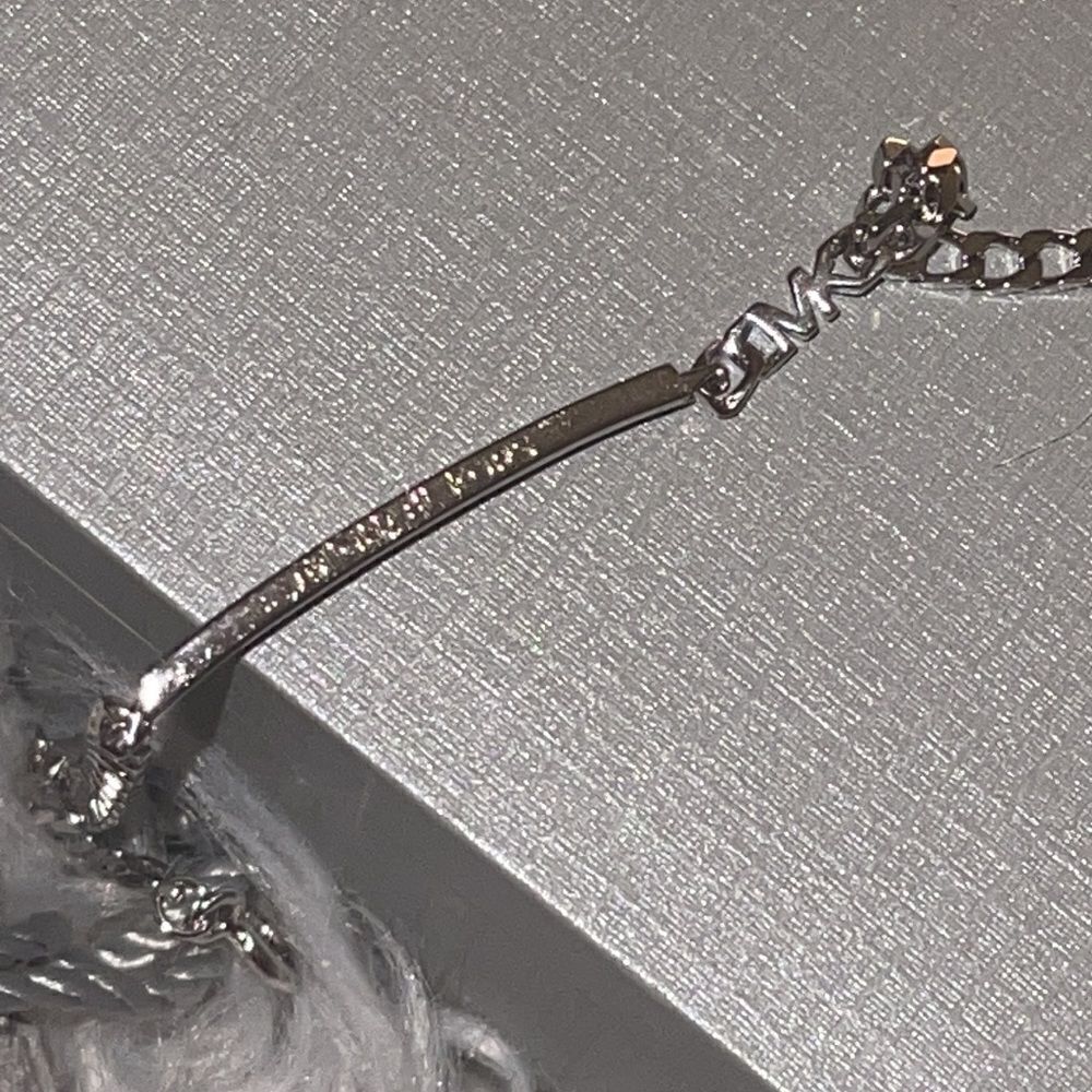 Authentic Michael kors bracelet - Picture 5 of 5